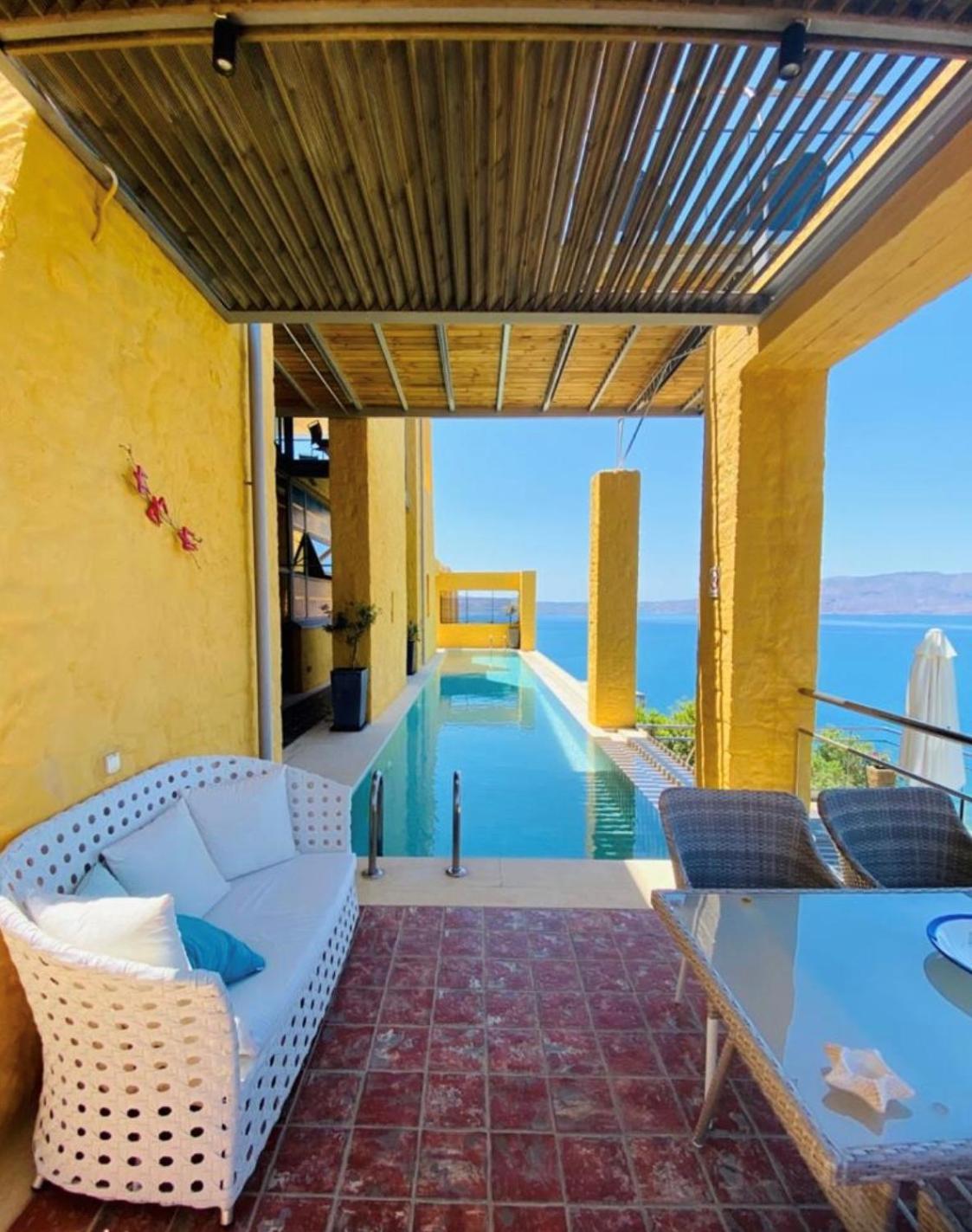 Beachfront Ravdoucha Epavlis Eleni Villa - Pool, Hot Tub, Gym, Sauna, Private Parking, Wifi Chania  Exteriör bild