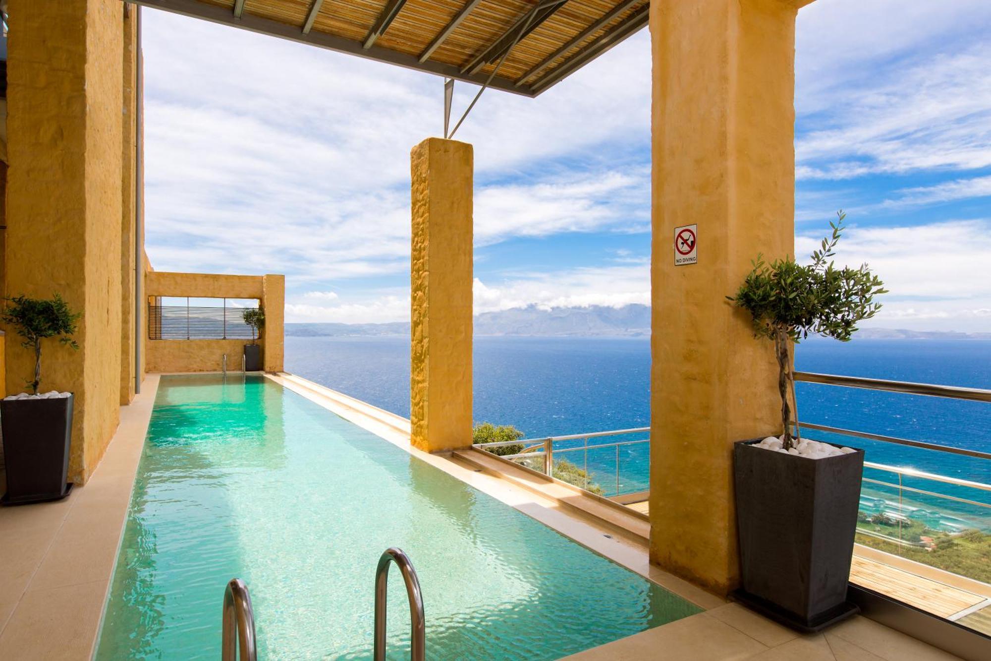 Beachfront Ravdoucha Epavlis Eleni Villa - Pool, Hot Tub, Gym, Sauna, Private Parking, Wifi Chania  Exteriör bild